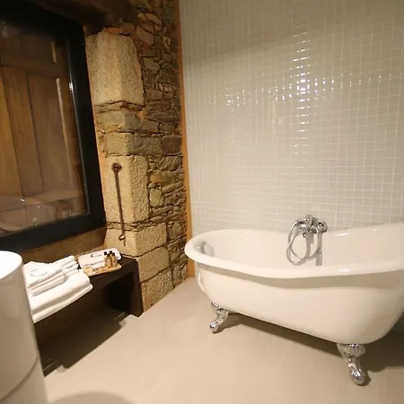 Casa De Baixo - Nature Hotel