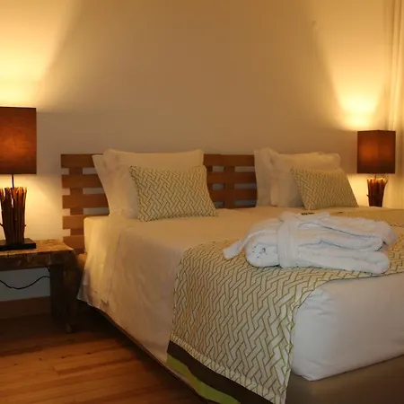 Casa De Baixo - Nature Hotel * Alvoco das Várzeas