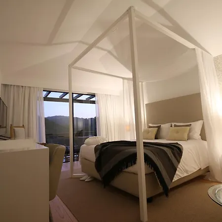 Casa De Baixo - Nature Hotel Alvoco das Várzeas