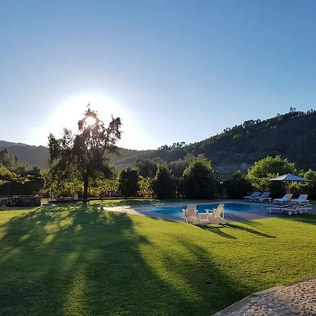 Casa De Baixo - Nature Hotel