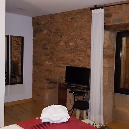 Casa De Baixo - Nature Hotel *