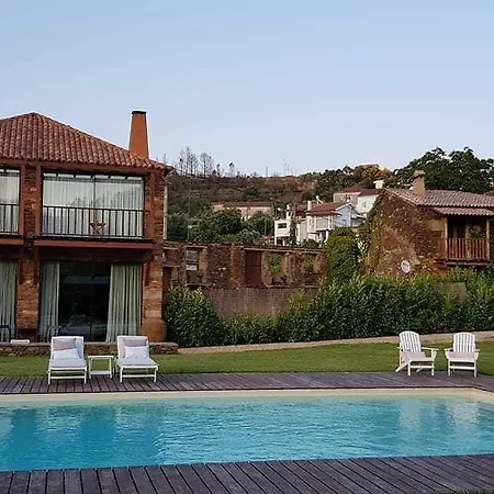 Casa De Baixo - Nature Hotel