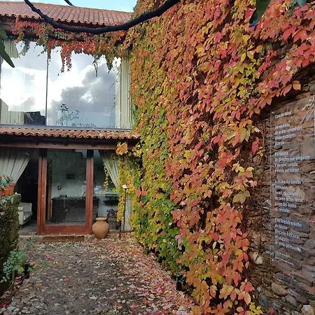 Casa De Baixo - Nature Hotel Bauernhof