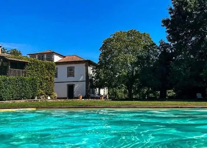Фермерский дом Casa De Baixo - Nature Alvoco das Varzeas