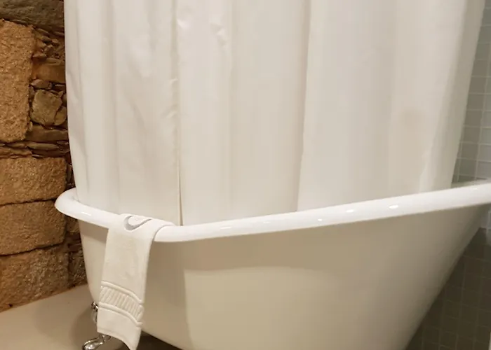 Casa De Baixo - Nature Alojamento de Turismo Rural *