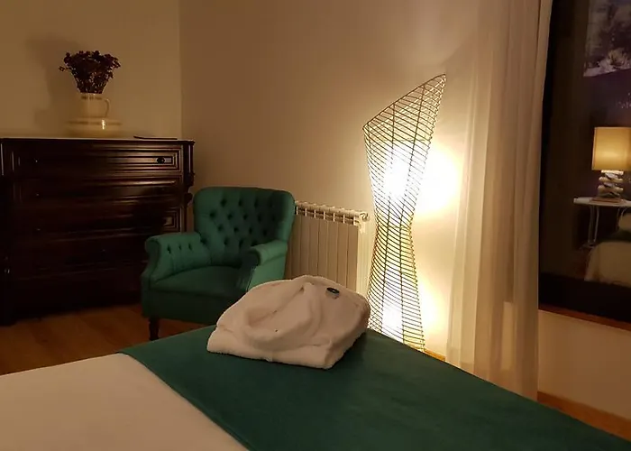 Casa De Baixo - Nature Фермерский дом